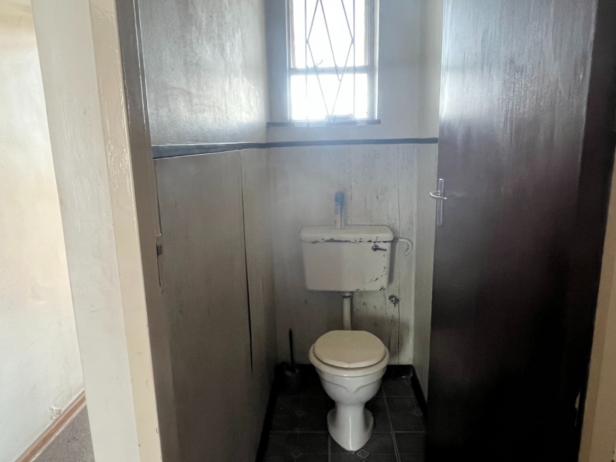 2 Bedroom Property for Sale in Bloemfontein Free State